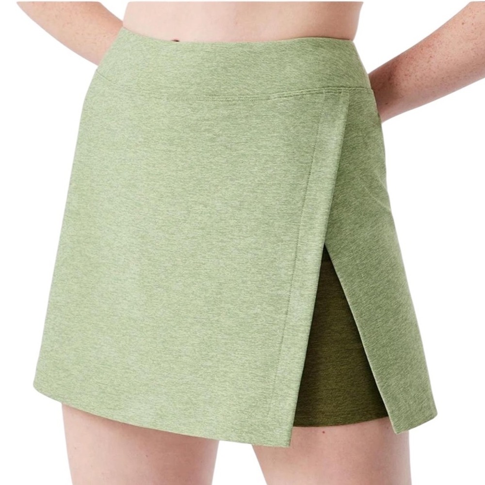 Outdoor Voices Court Skort Sage Green Heather Wrap Front Athletic Tennis Skirt L - Picture 1 of 10